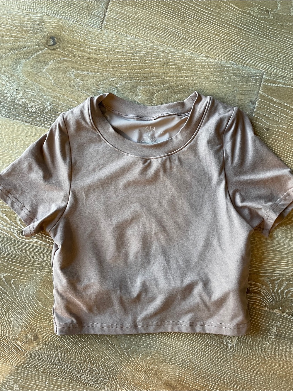 Klassy Network Cropped Tee - Dusty Blush